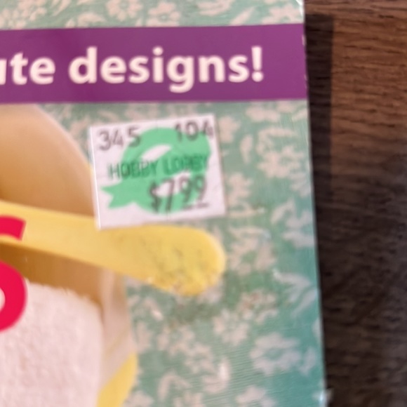 Cross stitch Baby Bibs book leisure arts - Picture 3 of 3